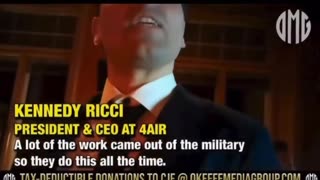 James O’Keefe jest obecnie pod przykrywką w WEF. Udało mu się nakłonić globalne elity do przyznania, że rozpylają w powietrze szkodliwe substancje chemiczne. Dla tych, którzy nie wierzą w smugi chemiczne, oto dowód… posłuchajcie sami.