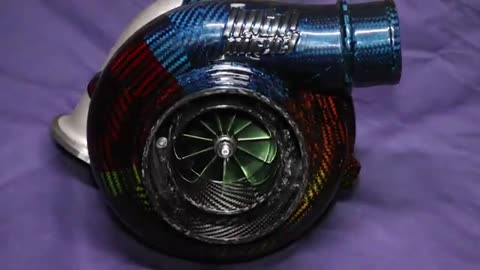 Carbon/Kevlar compressor housing for automotive turbochargers