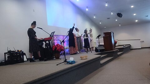 New Hope Apostolic Power Praise Team -I Love You Lord