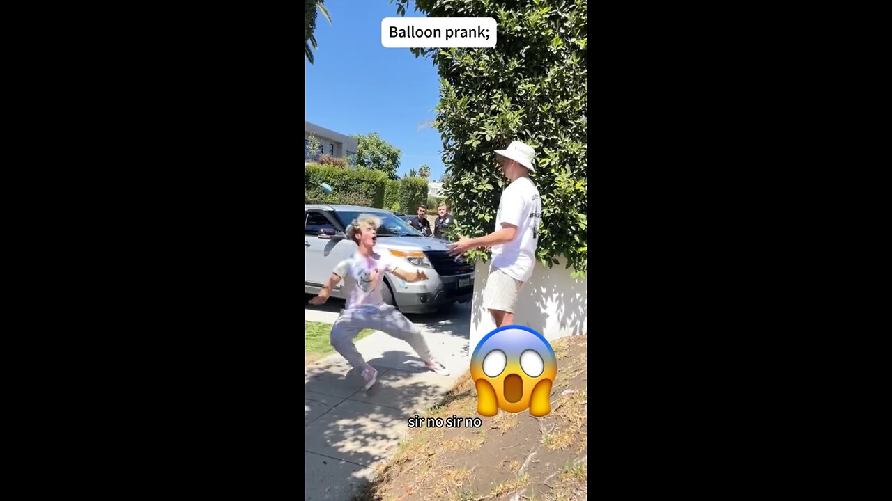 Ballon 🎈 Prank 😂😂