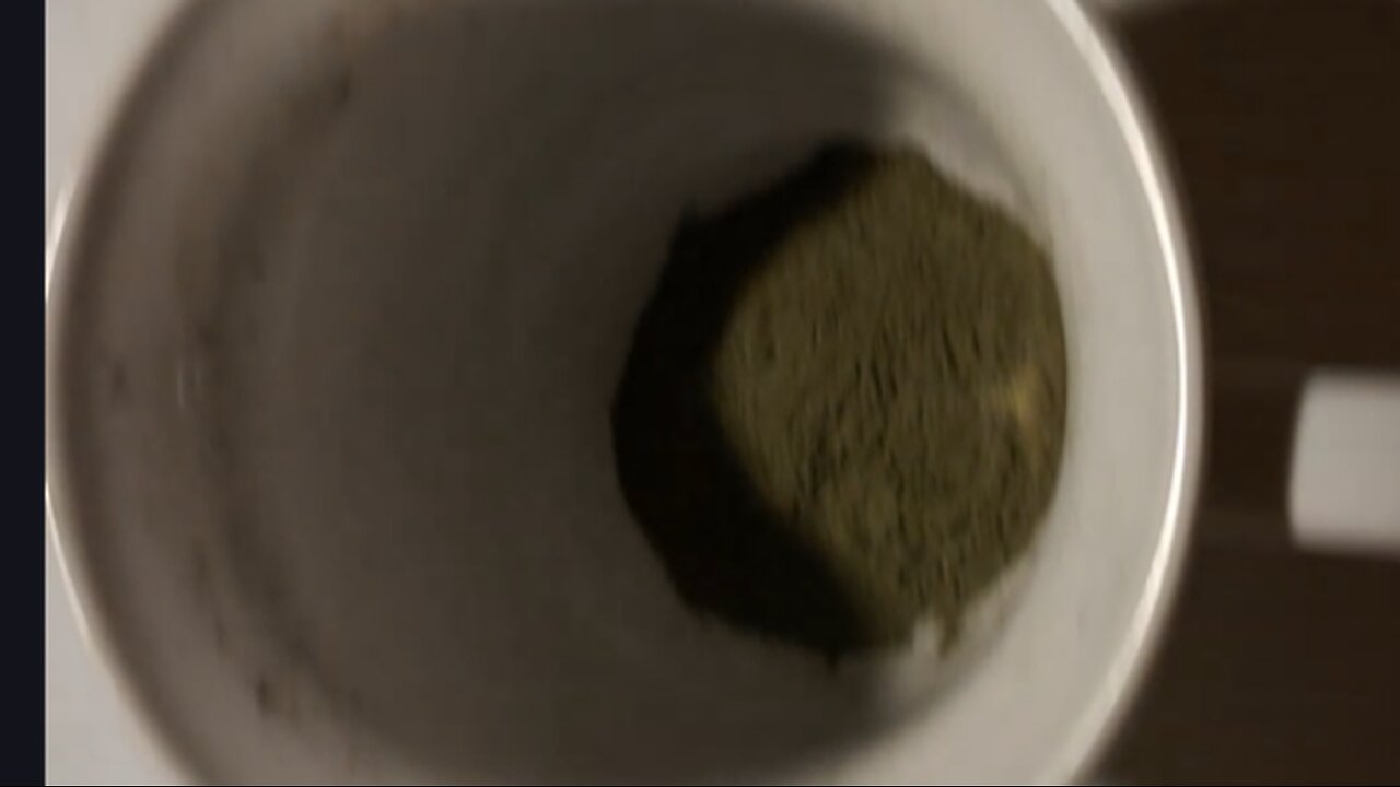 Pre‑Breakfast Trio: Orange, Greens, Structured Water