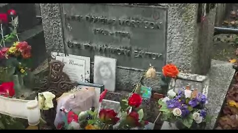 Bunker Studios & TV 🦘💋✌ 🗽Ep. 148 - Pere Lachaise cemetery