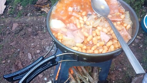 03, food, woodland winter lunch , sleet rain storms, loving it,