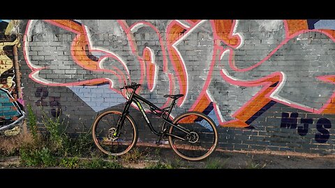 ROCKRIDER AM 100S GREAT FUN 🎈 IS HAD ON A NIGHT 🌚 TIME ⌚ RIDE ON A WARM NIGHT WHILE RECORDING 🎥