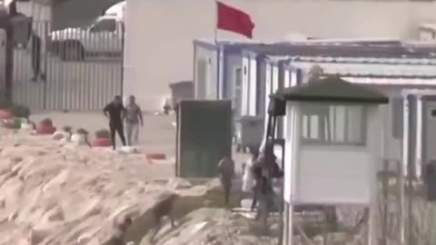 Leaving Morocco in powerboats, dozens of migrants arrive on Spanish shores completely