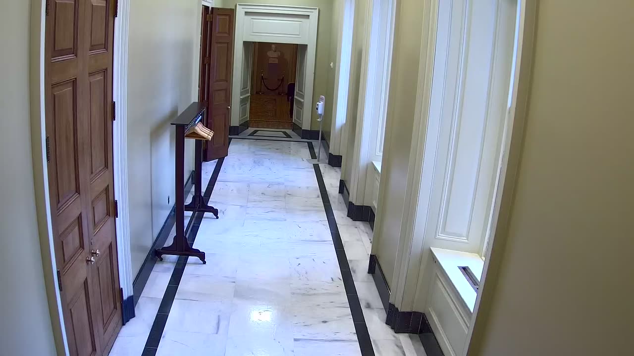 0214USCS02S207_2021-01-06_09h40min02s453ms.mp4