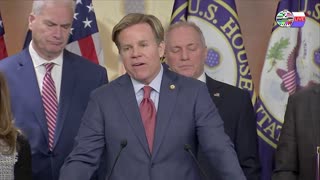 TWO CATS U.S. POLITICAL NEWS