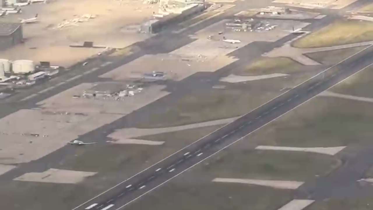 Video with a panoramic top view,filmed by a passenger during takeoff from Frankfurt Airport