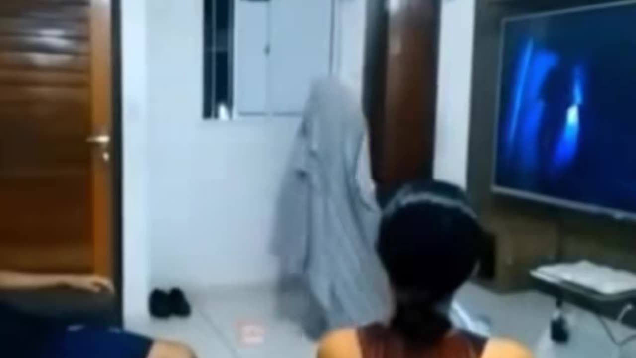 😱👻 Creepy Paranormal Videos Pt.13 | TheHauntingHour