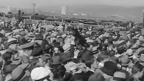 Amelia Earhart first female aviator flies solo across Pacific in 18 hours, 1932