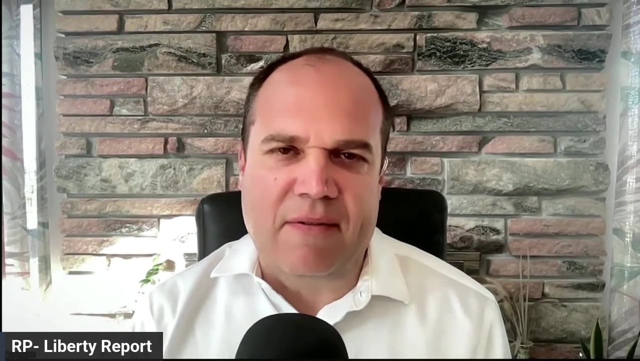 We all remember the last time President Trump passed out stimulus checks, right?