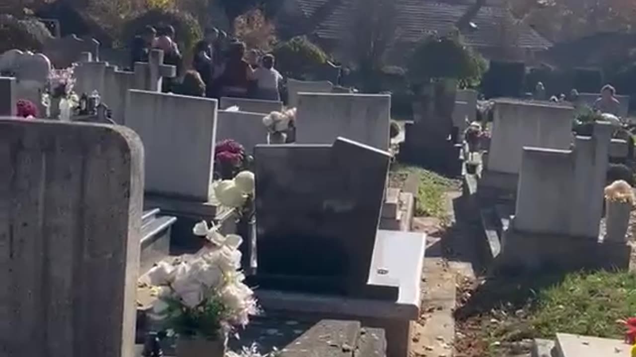 Cigányok a temetőben