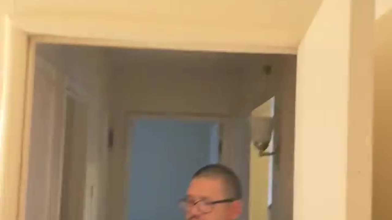 😱🏚️ Something's Not Right in My Brother's Apartment... | TheHauntingHour