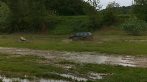 grand cherokee 5.2 mudding