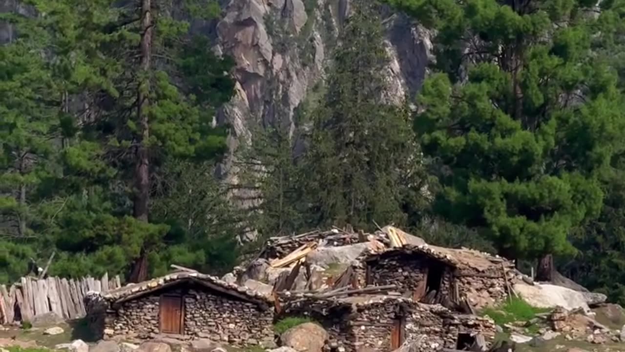Natural beauty of india looking so sweet here