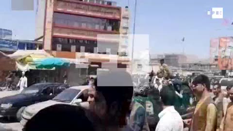 Los talibanes anuncian amnistía generalizada