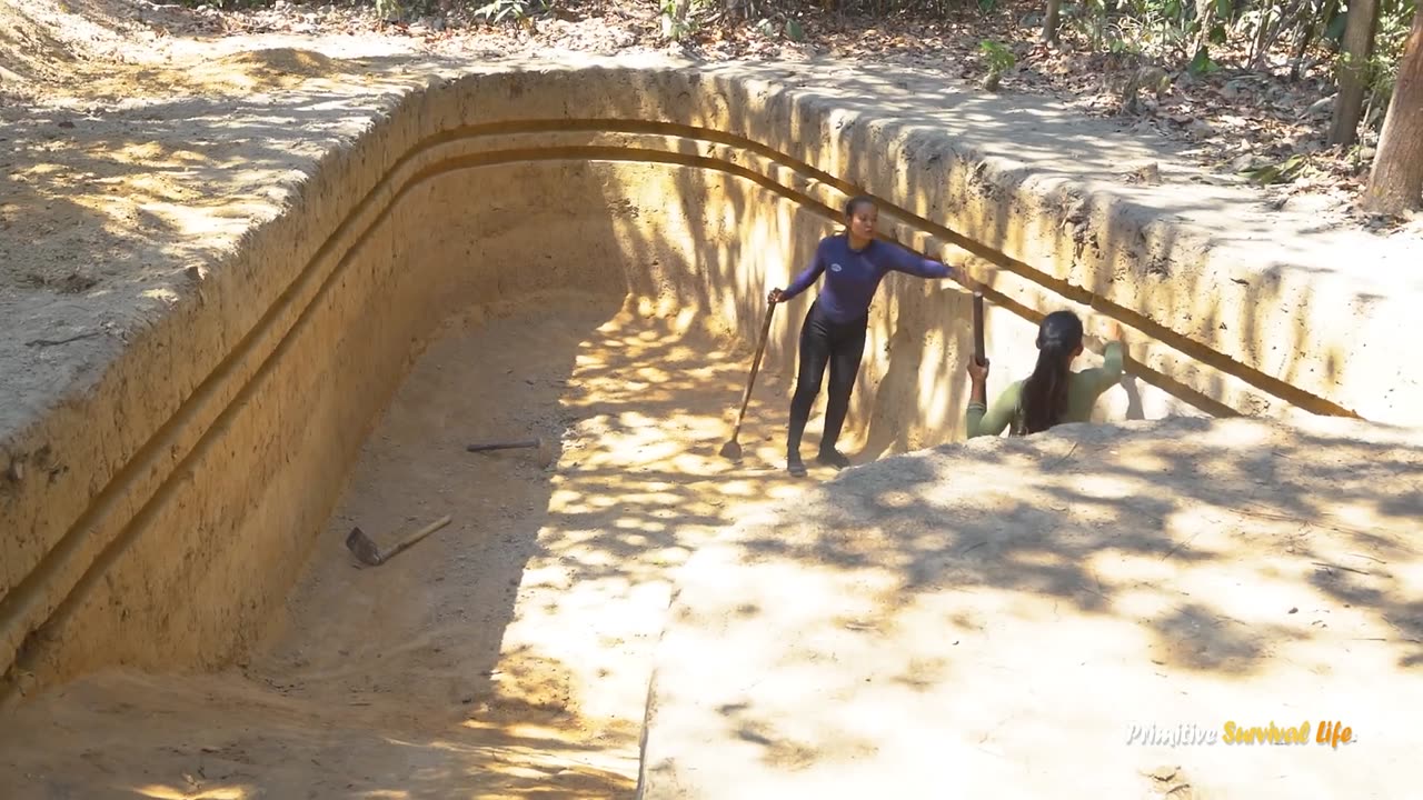 CEO Girl Quits City Life to Live in Forest: Top House Building Skills