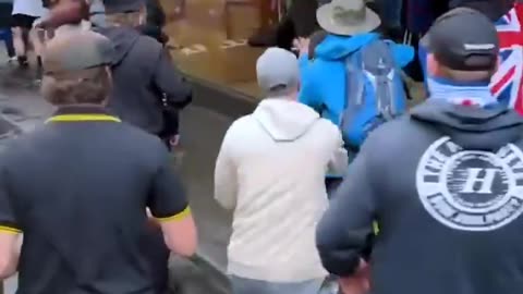 A Muslim in Australia doesn't want Palestine flag burned but realizes it would have been