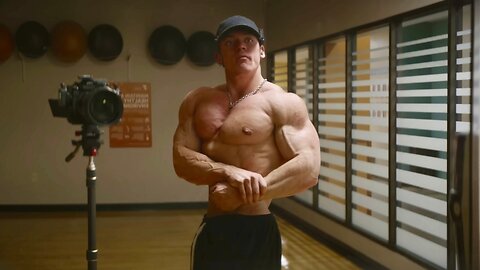 How To Become A Successful Fitness Influencer In 2025