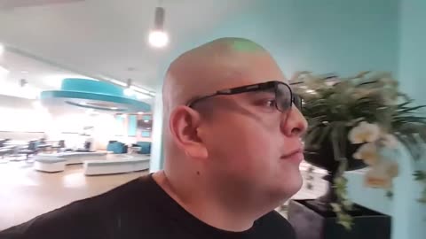 I'm A Winner 1: Just Bought The Building!!! " (November 5, 2017)