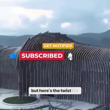 The Shocking Truth Behind the Garuda Palace’s Color!