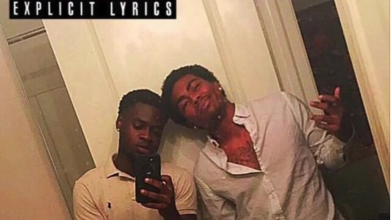 Favorite Flexer - Tizzle Nizzle (ft. Jonny Guapo) [prod. Kyebeatz]