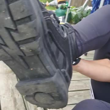 👢👢Looking "normal" ;)