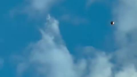 👽🌊 MYSTERIOUS UFO Over Huntington Beach! | TheTruthAbove