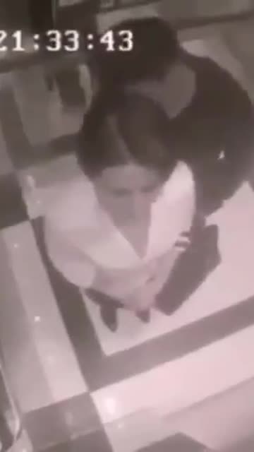 Usual suspect molesting a woman in an elevator - she hits back hard ;-)