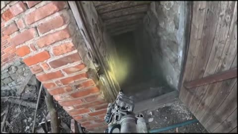 New Footage of AZOV Special Forces Clearing Enemy Positions in Shcherbinovka