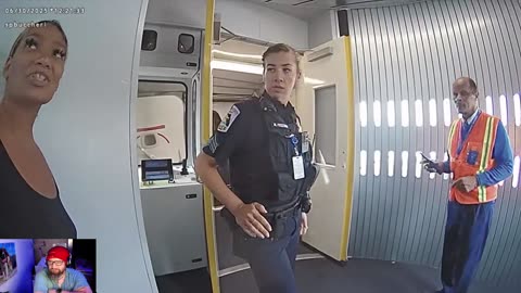 Passengers Cheer as Special ED Teacher Gets Kicked Off Flight