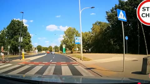 Owieczki drogowe - wyprzedzanie i omijanie przed przejściem