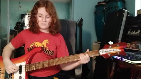 92 Subaru/Fountains of Wayne bass play along by Cara