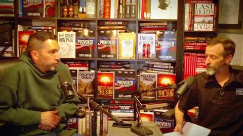 EP:9 - Ukraine Chessboard : The Art of Losing Slowly - Special Guest Comic Dave Smith