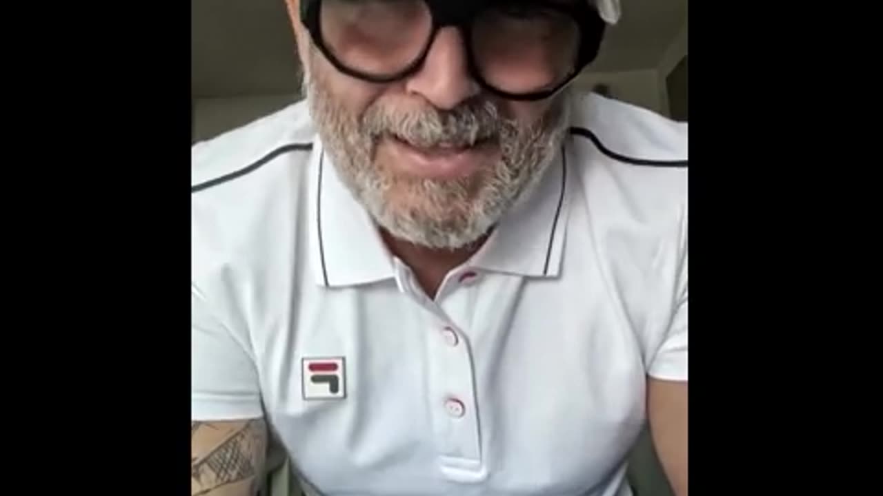 Elisa ora ti dico cosa penso di te.