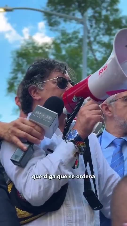 El terrorista Gustavo Petro quiere forma un Ejército antisemita internacional con soldados de EEUU