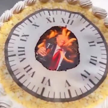 The perfect New Year's cake doesn't exi-