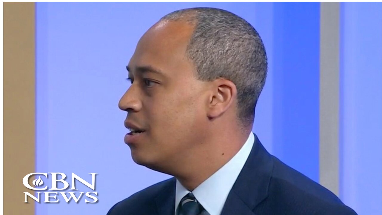 Democrat in Key VA Race Exposed for Violent Texts About Shooting a Top Republican & His Kids