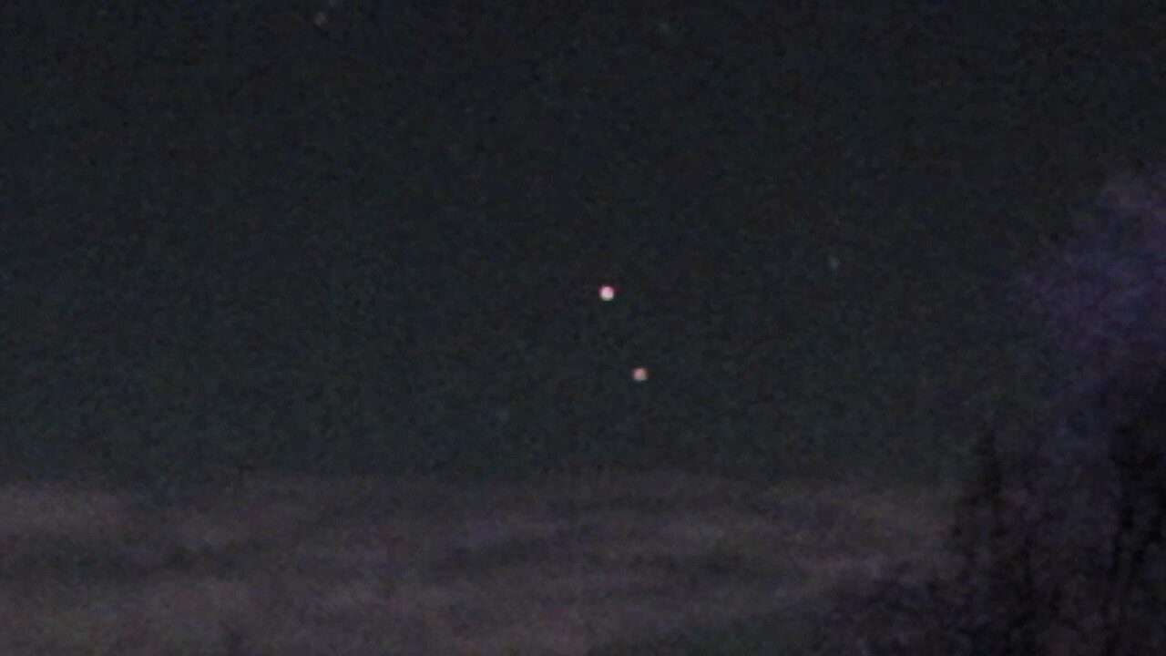 Orbs of Light Appear - Oct 3rd 2025