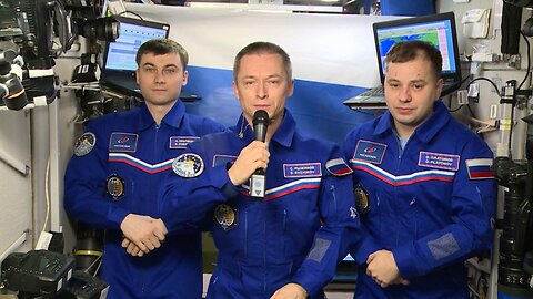 Felicitaciones desde el espacio: cosmonautas felicitan a RT por su 20.º aniversario