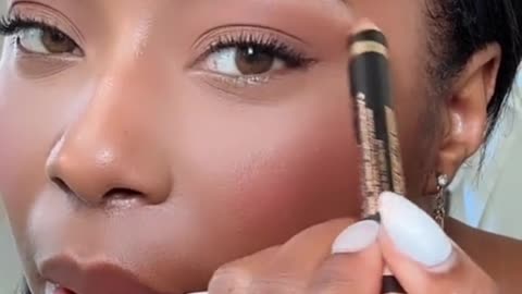 Anastasia Beverly Hills Highlighting duo pencil