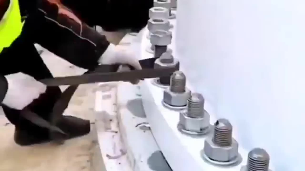 🌪️💨 How These Giant Wind Turbines Are Installed! | FeedMyCuriosity