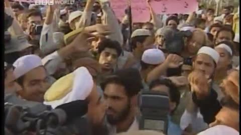 BBC World News BBC September 16, 2001 600pm-609pm BST