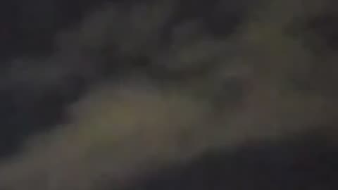 👽🌫️ Fast Anomaly DEFYING PHYSICS Through Clouds! | TheTruthAbove