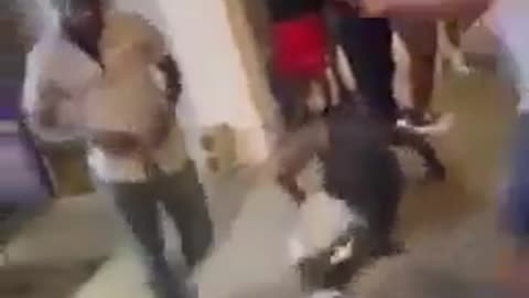 Slim dude's got bricks. Thoughts? #fight #fightsvideos #fightvideos