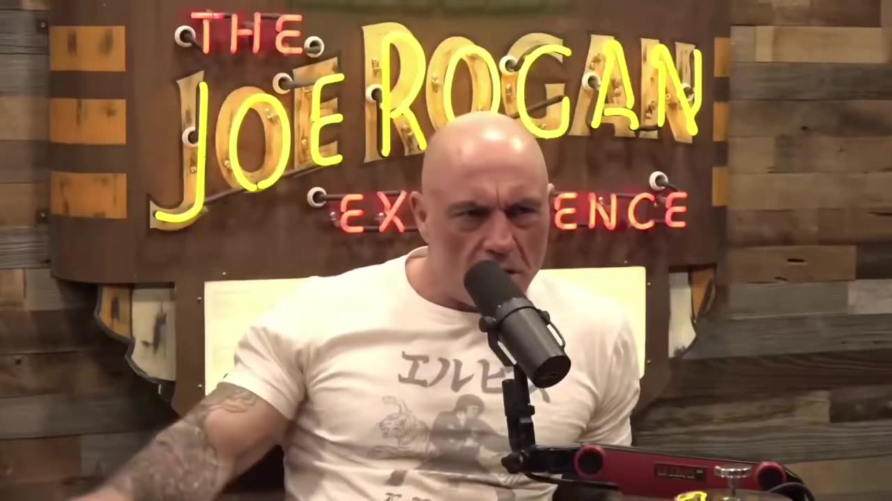 Joe Rogan and Elon Musk pointed out the INSANE inconsistencies in Trump assasination