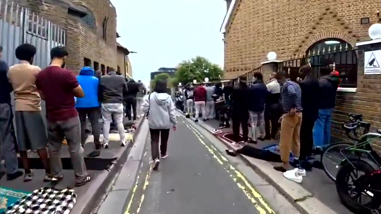 Just when you thought the UK couldn't get any more Islamic