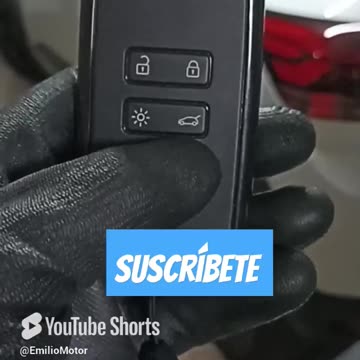 🚗 ¿El Dacia Sandero se cierra solo? ¡Te lo demostramos! | #EmilioMotor