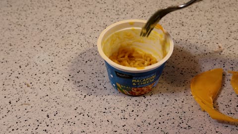 Signature Select Macaroni And Cheese Microwave Cup Snack Taste Test Review