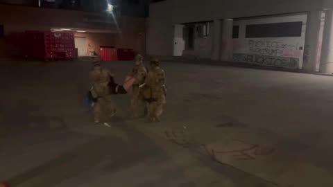 LAPD pushes back on radical left Anti-ICE mob